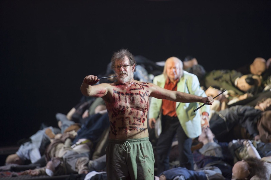 «Моисей и Аарон» Шёнберга в Комише опер