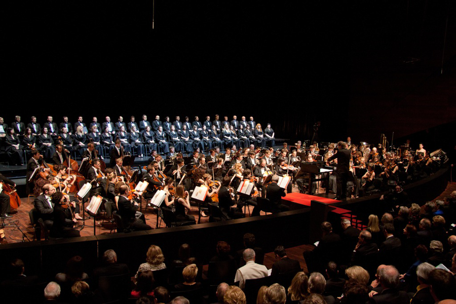 Vivat, Tiroler Festspiele Erl!